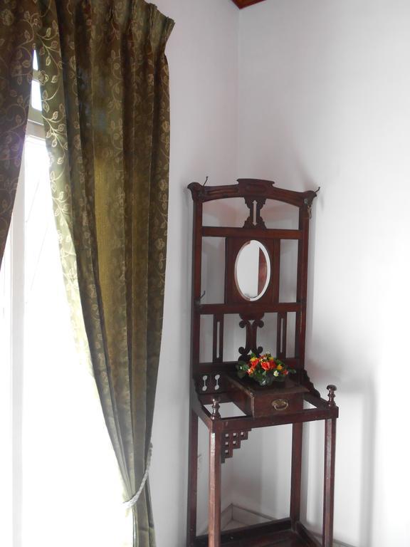 Anusha Apartment 15 Homestay Galle Exterior foto