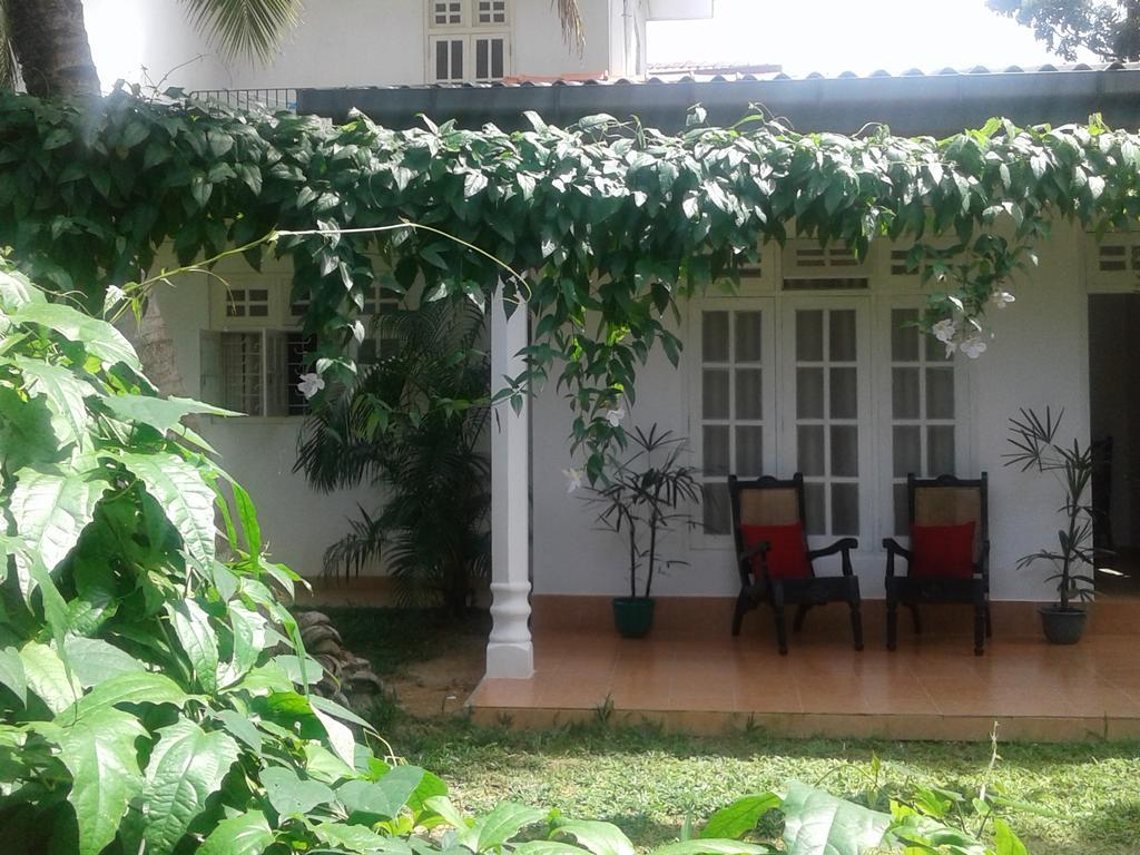 Anusha Apartment 15 Homestay Galle Exterior foto